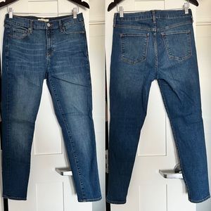 GAP womens skinny jeans, size 30R